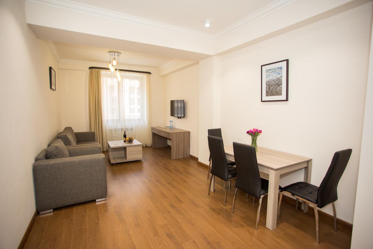 Welcome City Center Apartments Yerevan Luaran gambar