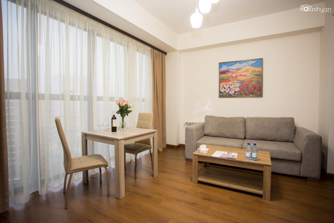 Welcome City Center Apartments Yerevan Luaran gambar